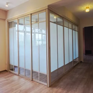 Off White Slide and Swing 3.0: AD85 Slide and Swing Door Design O with Animal Character Picture (AL42)