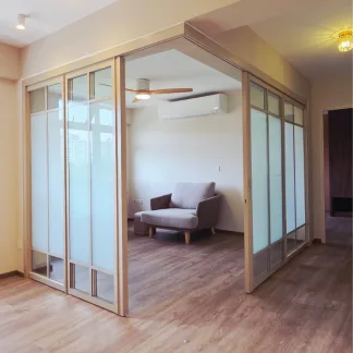 Off White Slide and Swing 3.0: AD85 Slide and Swing Door Design O with Animal Character Picture (AL42)